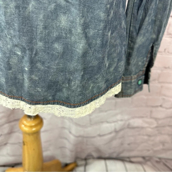 gimmicks by BKE boho western top sz small lace hem southwestern tapestry - Picture 5 of 12